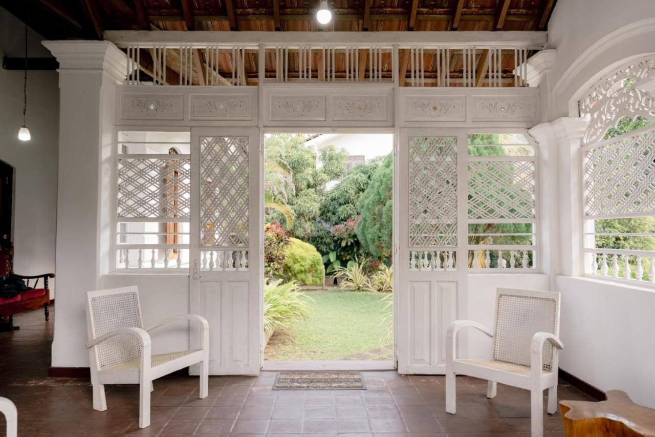 Colonial Bungalow Tangalle Exterior photo
