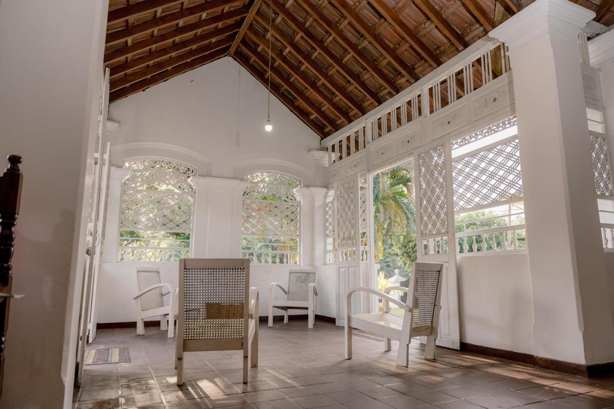 Colonial Bungalow Tangalle Exterior photo
